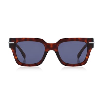 نظارات شمسية فيندي غرافي لون بلوند هافانا
