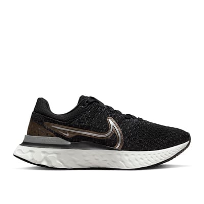 Nike hotsell flyknit qatar