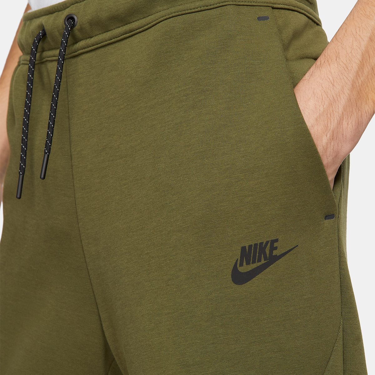 tech fleece joggers green