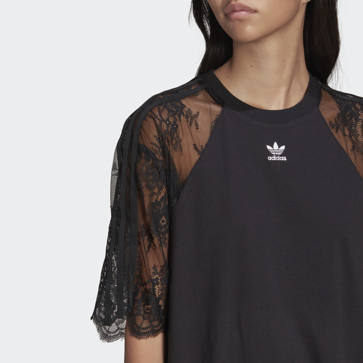 Buy Adicolor Classics Lace T-Shirt Dress - Black Online in Iraq | Boutiqaat