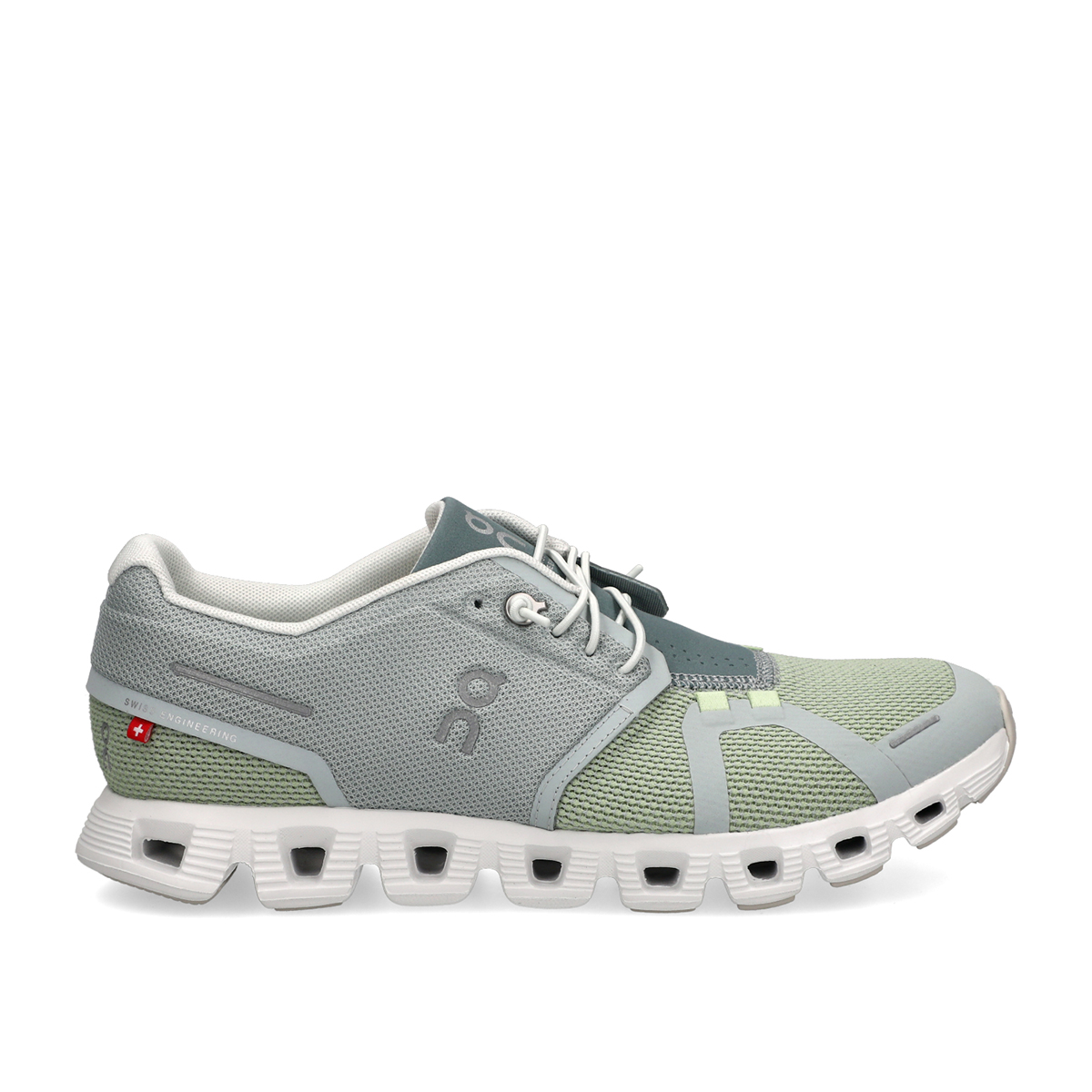 Buy Cloud 5 Combo Sports Shoes - Green Online in Kuwait | Boutiqaat