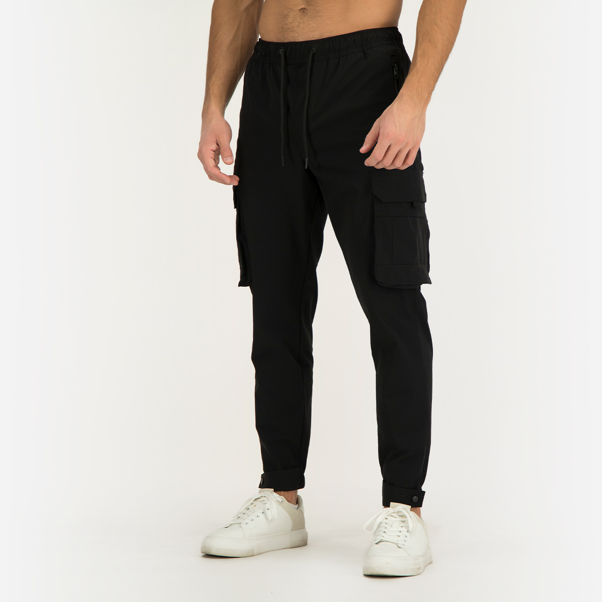 Buy Stace Ryker AKM Cargo Pants - Black Online in Kuwait | Boutiqaat