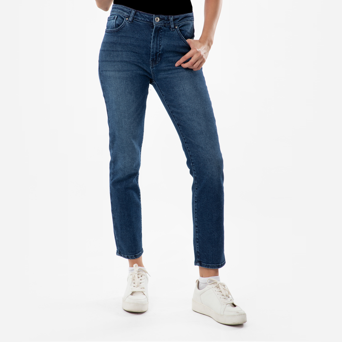 blue ankle jeans