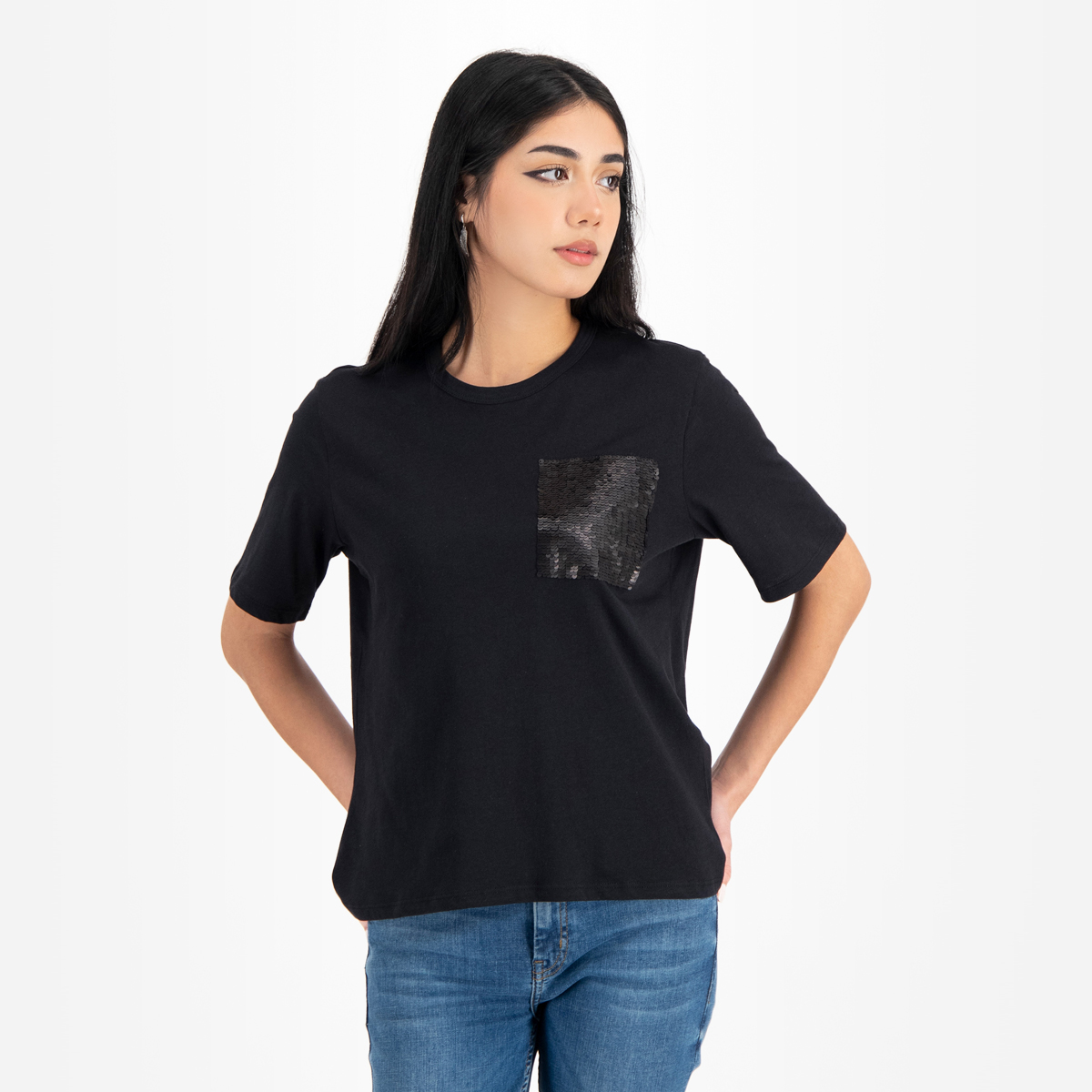 Buy Sequins Pocket T-Shirt - Black Online in Iraq | Boutiqaat