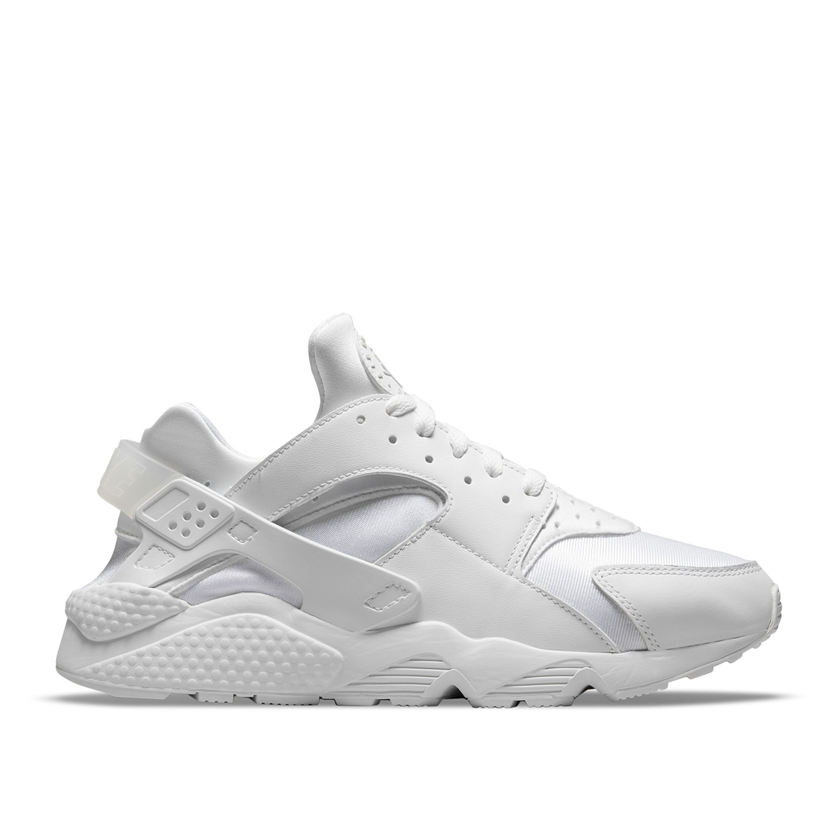 Nike hotsell huarache qatar