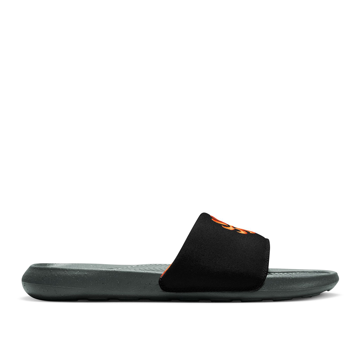 Buy Victori One Next Nature Slides - Black Online in Kuwait | Boutiqaat