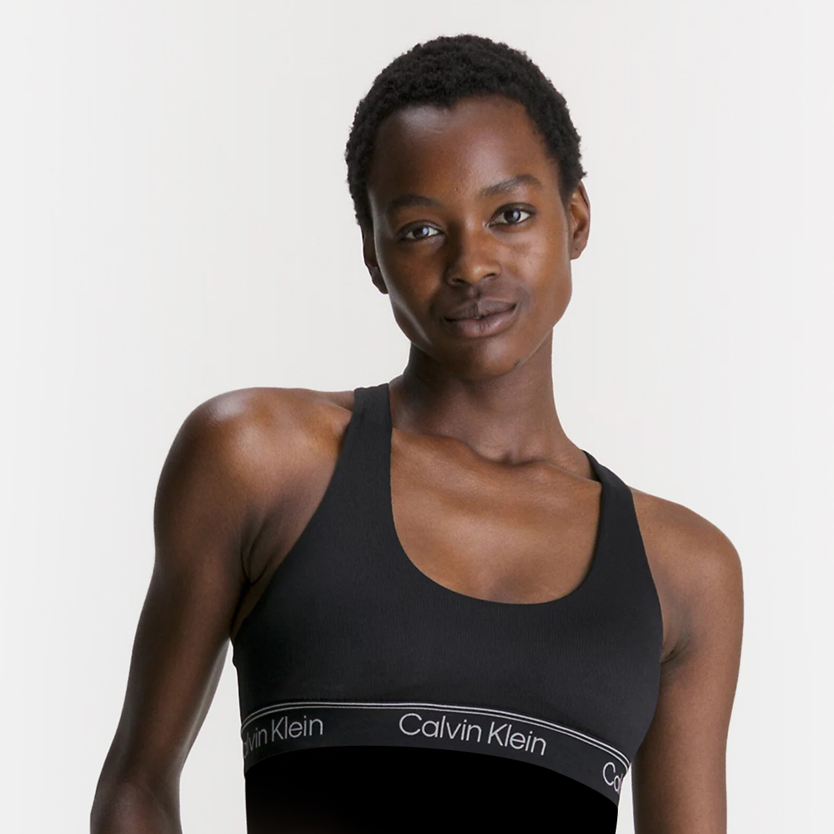 Calvin Klein Women's Medium Impact Sports Bra with Removable Cups, Black, XL:  Buy Online at Best Price in UAE 