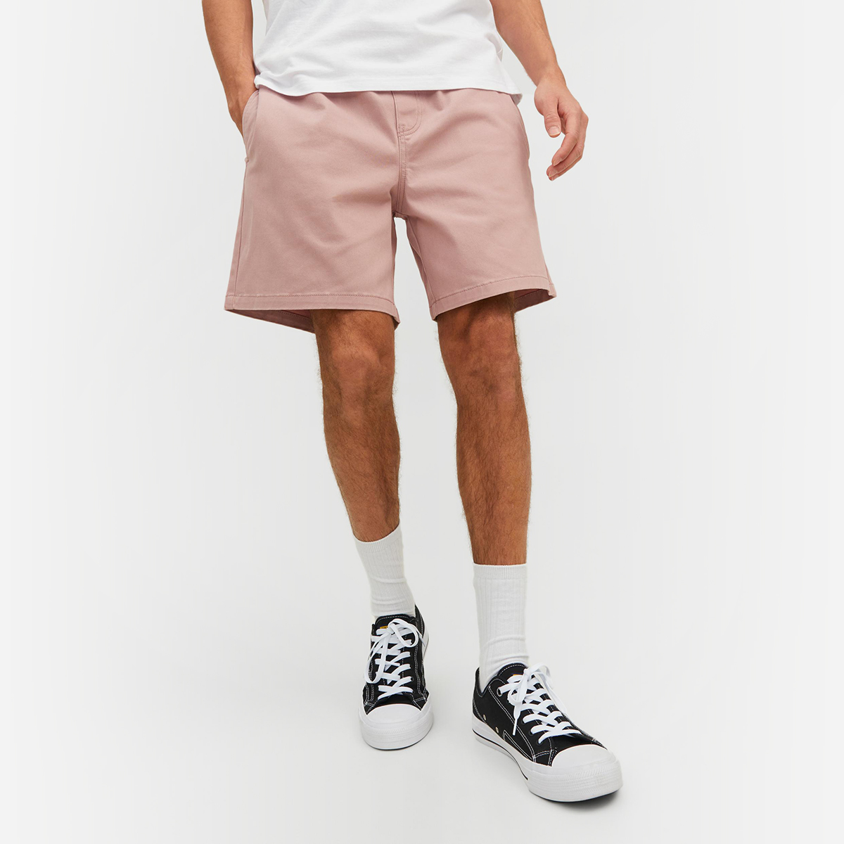 Buy Jeff AKM Jogger Shorts - Pink Online in Qatar | Boutiqaat