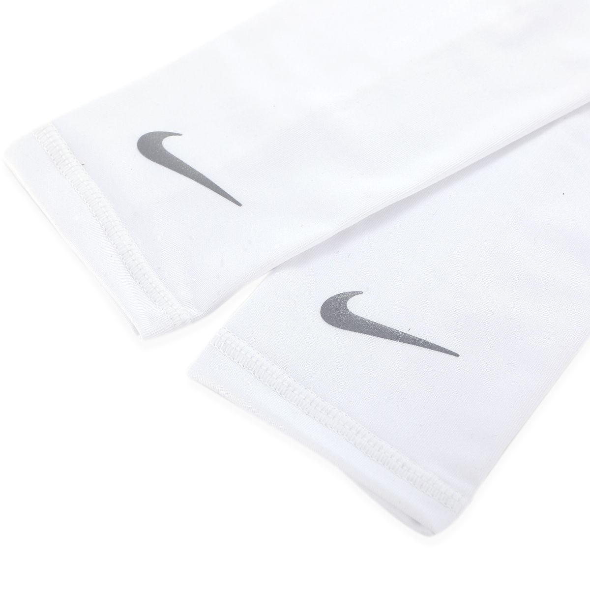 nike lightweight calf sleeves white