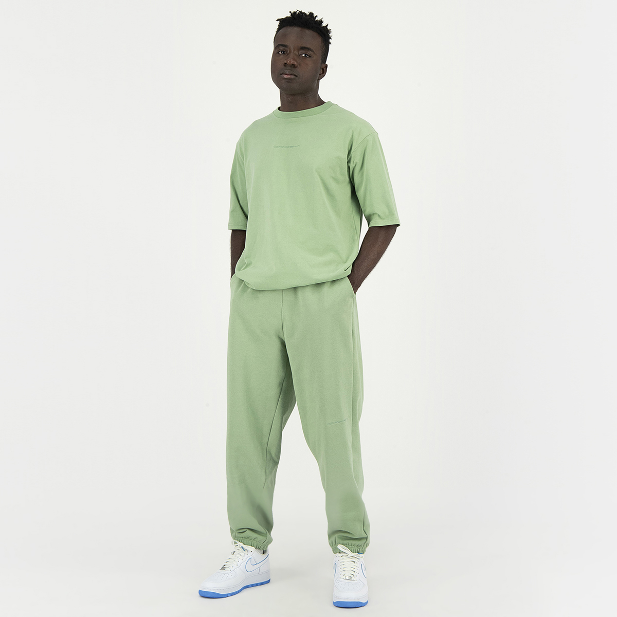 Buy Soho SL Sweatpants 2.0 - Green Online in United Arab Emirates