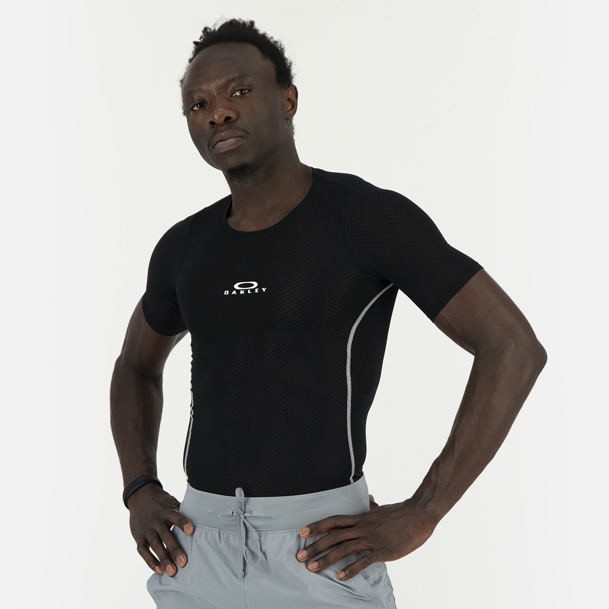 Buy Endurance Base Layer T-Shirt - Black Online in Kuwait