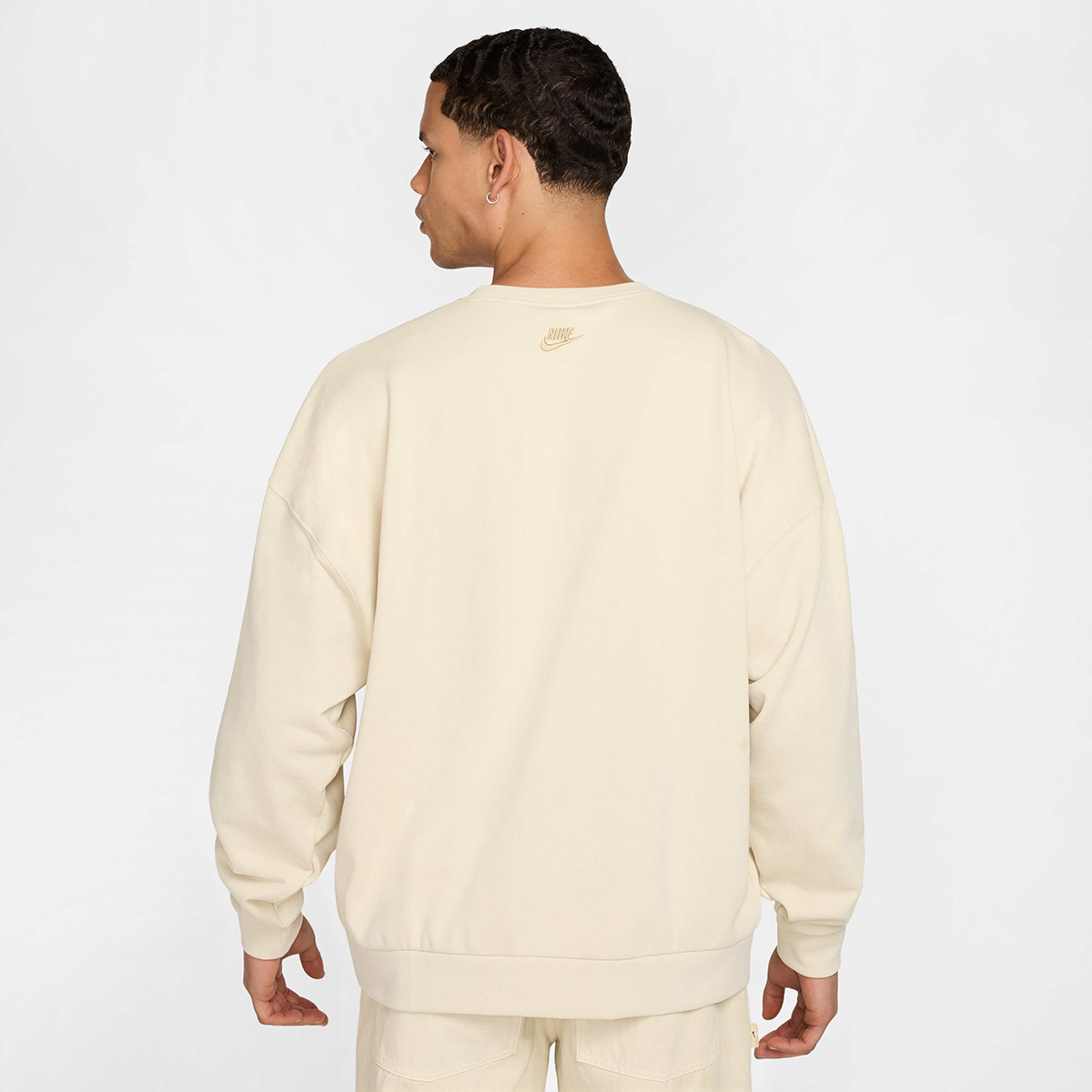 nike oversized sweater beige