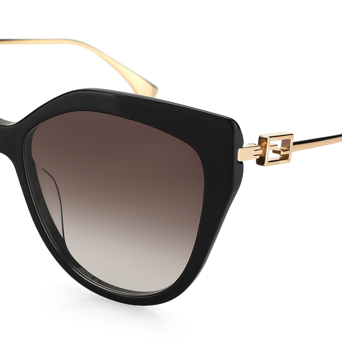 Buy Online in Iraq | Boutiqaat
