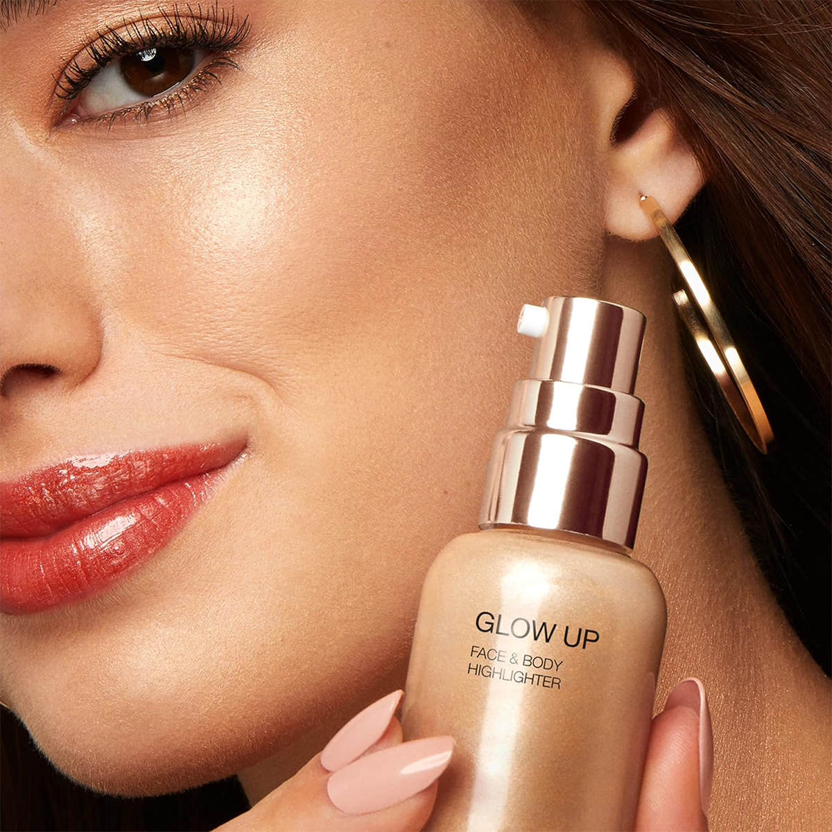 اشتري Glow Up Face and Body Highlighter - N.01 - Champagne