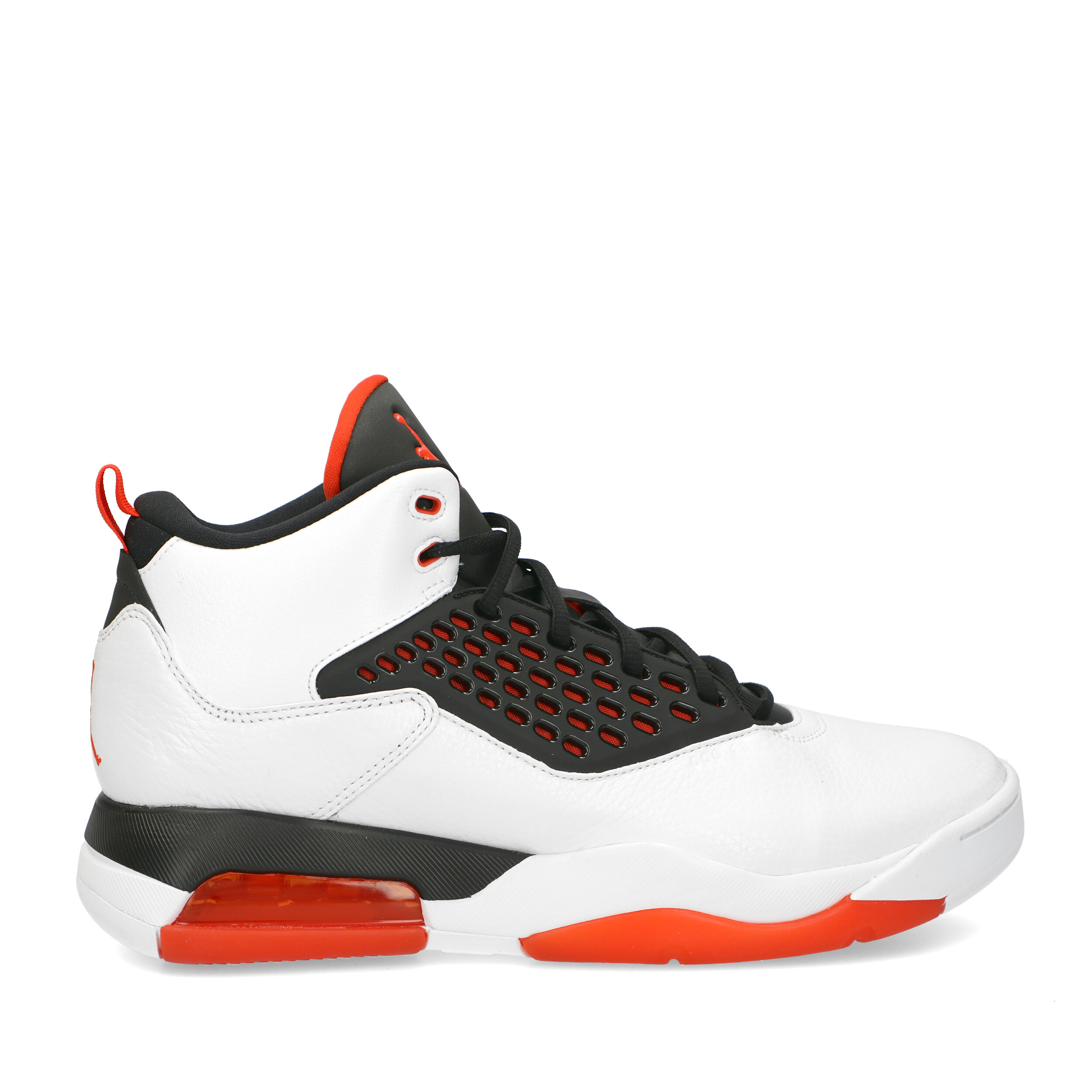 basketball shoes price in kuwait